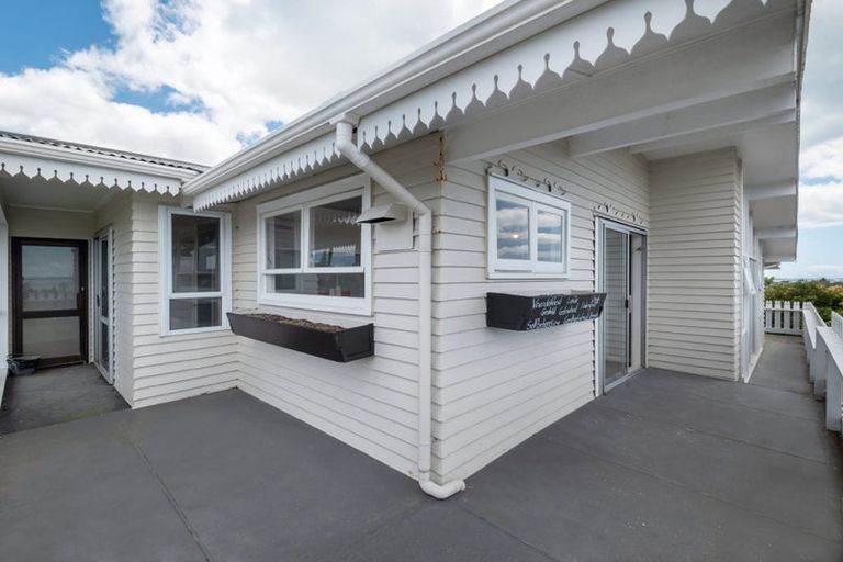 Photo of property in 93 Glamorgan Drive, Torbay, Auckland, 0630