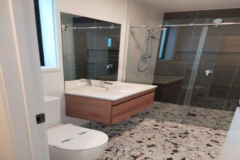 Photo of property in 102 Dunkeld Drive, Papamoa, 3118