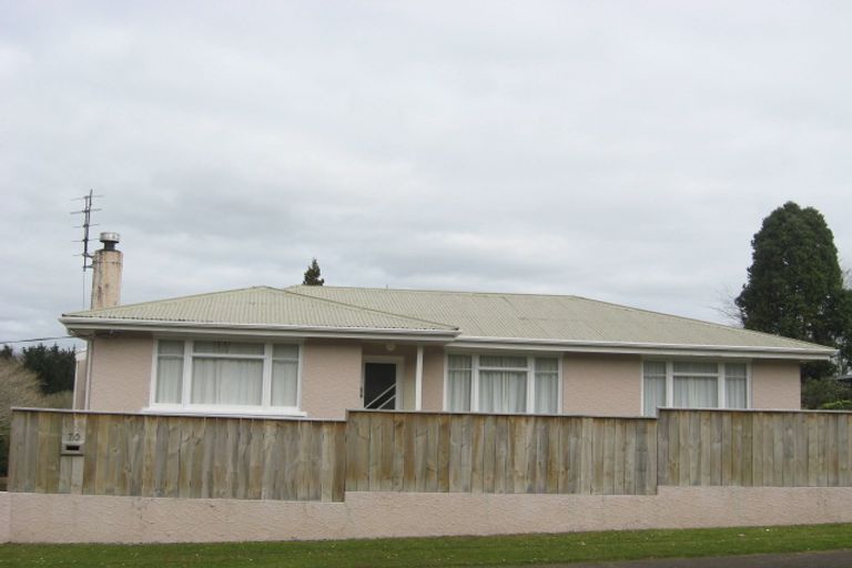 Photo of property in 70 Waimea Street, Westown, New Plymouth, 4310