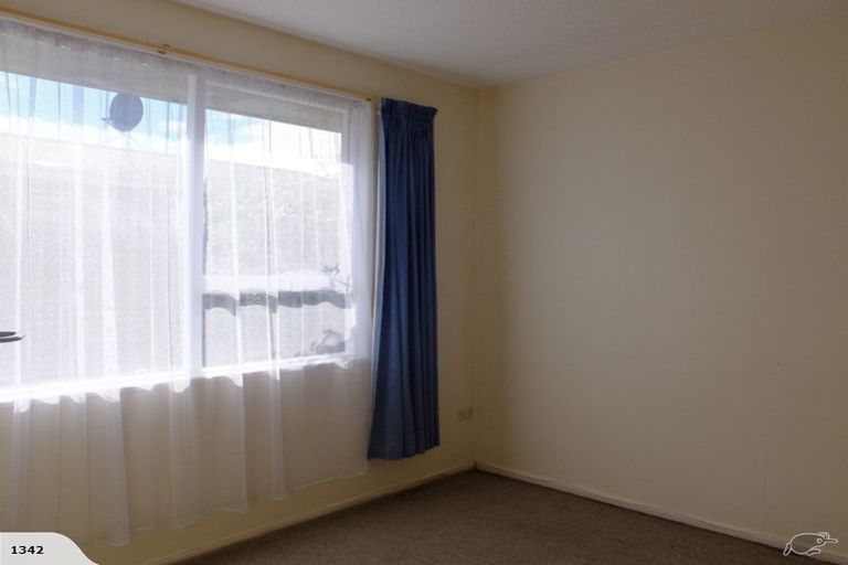 Photo of property in 2/601 Barbadoes Street, Edgeware, Christchurch, 8013