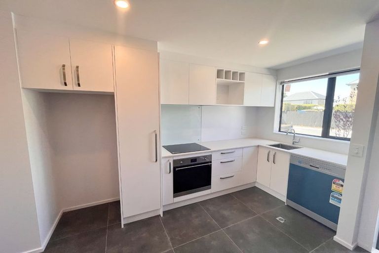 Photo of property in 3/111 Edgeware Road, St Albans, Christchurch, 8014
