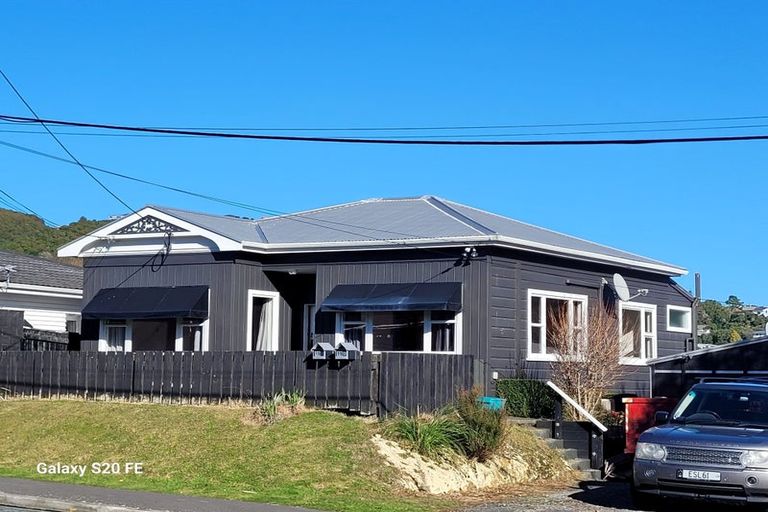 Photo of property in 15 Chamberlain Road, Karori, Wellington, 6012