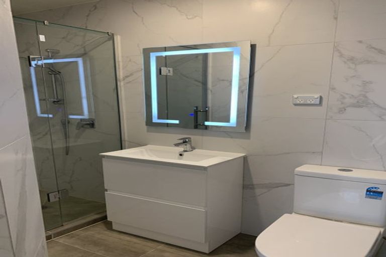 Photo of property in 59a Redwood Drive, Massey, Auckland, 0614