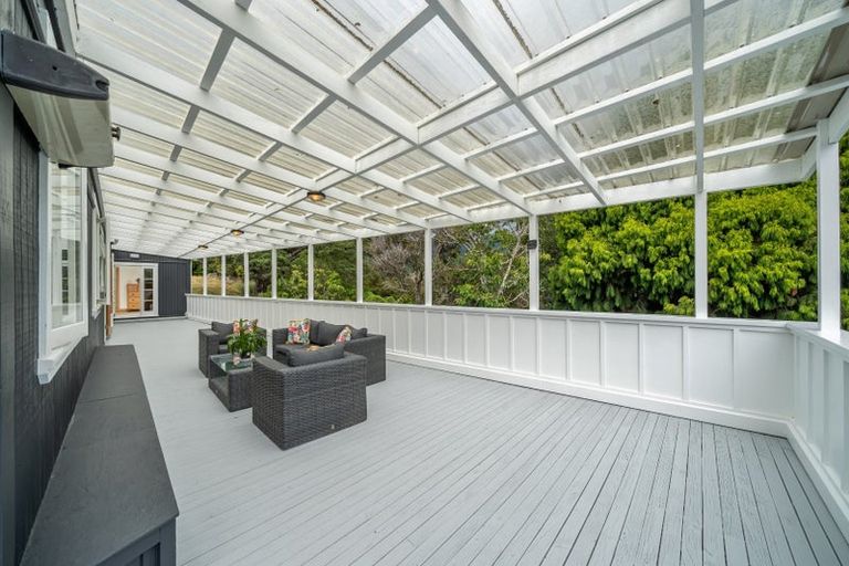 Photo of property in 94 Plateau Road, Te Marua, Upper Hutt, 5018