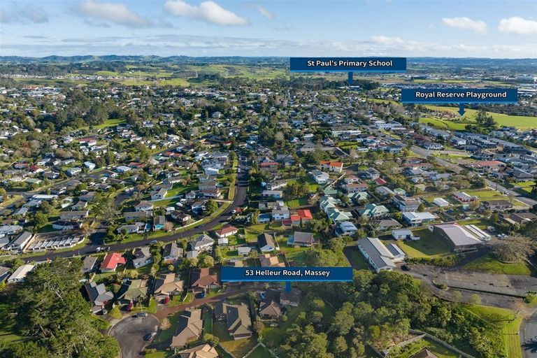 Photo of property in 53 Helleur Road, Massey, Auckland, 0614