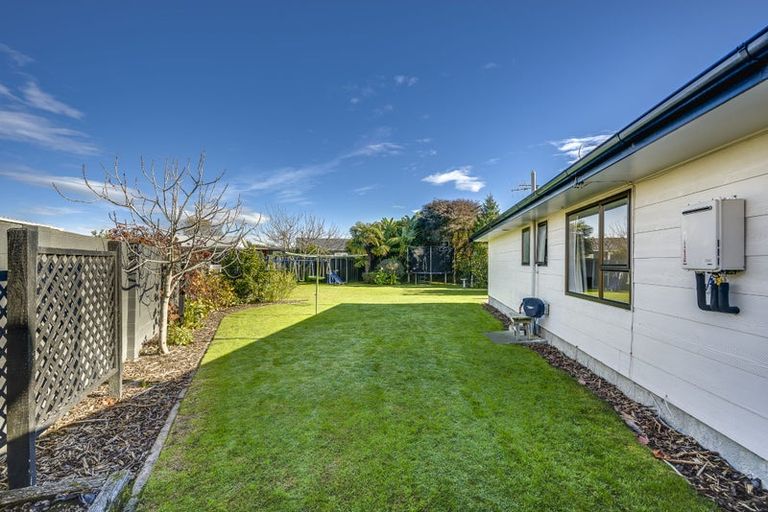 Photo of property in 27 Mckeefry Avenue, Greenmeadows, Napier, 4112