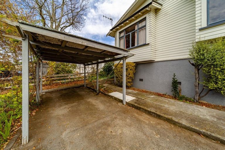 Photo of property in 76 Porangahau Road, Waipukurau, 4200