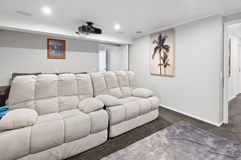 Photo of property in 54a Doralto Road, Frankleigh Park, New Plymouth, 4310