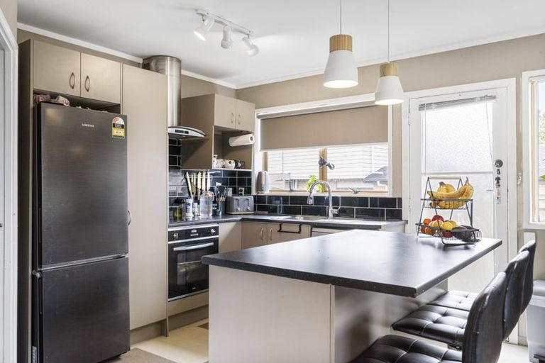 Photo of property in 3/34 Latham Avenue, Pakuranga, Auckland, 2010