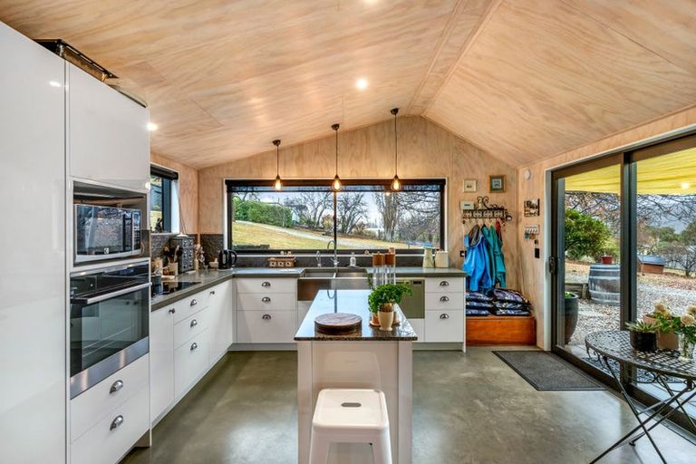 Photo of property in 28 Miners Terrace, Bannockburn, Cromwell, 9384