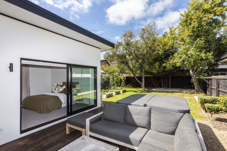 Photo of property in 136 Edgeware Road, St Albans, Christchurch, 8014