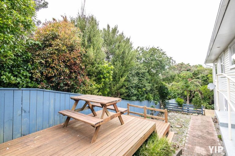 Photo of property in 18 Elliott Street, Johnsonville, Wellington, 6037
