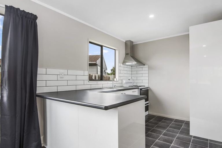 Photo of property in 50a Pohutukawa Drive, Owhata, Rotorua, 3010