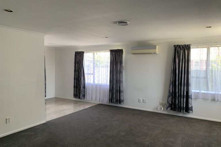 Photo of property in 162a Springs Road, Hornby, Christchurch, 8042