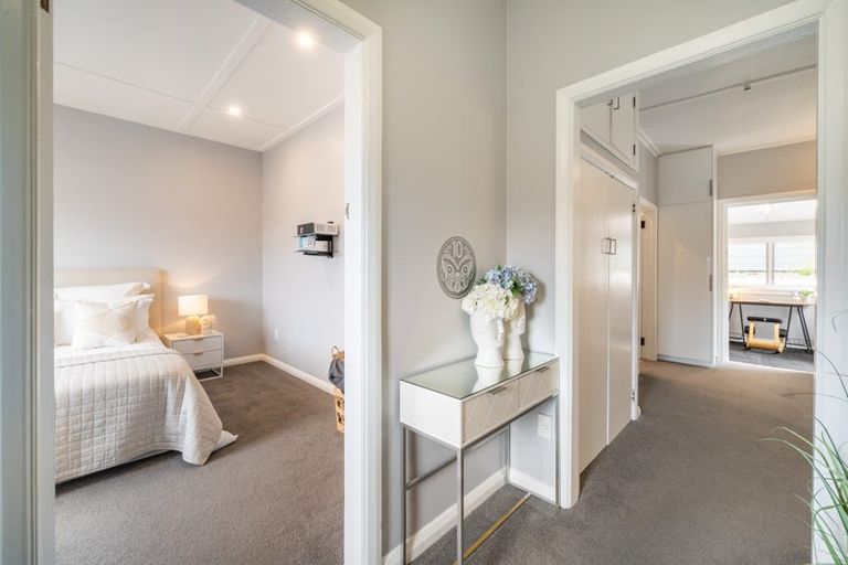 Photo of property in 26 Queens Drive, Kilbirnie, Wellington, 6022