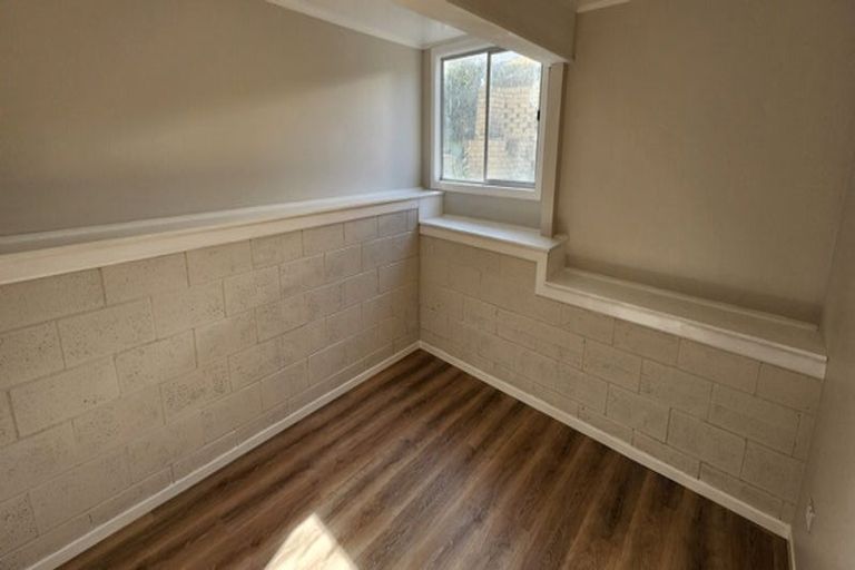 Photo of property in 49 Wairau Road, Oakura, 4314