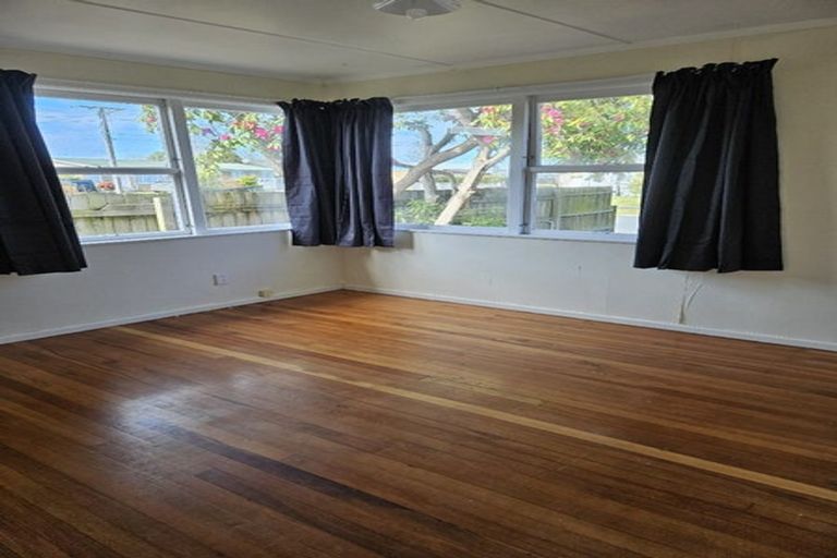 Photo of property in 11 Cricket Place, Melville, Hamilton, 3206