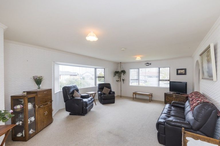 Photo of property in 30 Fiona Crescent, Feilding, 4702