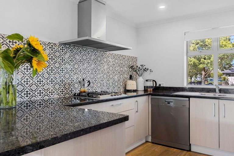Photo of property in 1 Richard Seddon Drive, Northwood, Christchurch, 8051