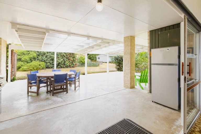 Photo of property in 62 Beach Road, Porangahau, 4293