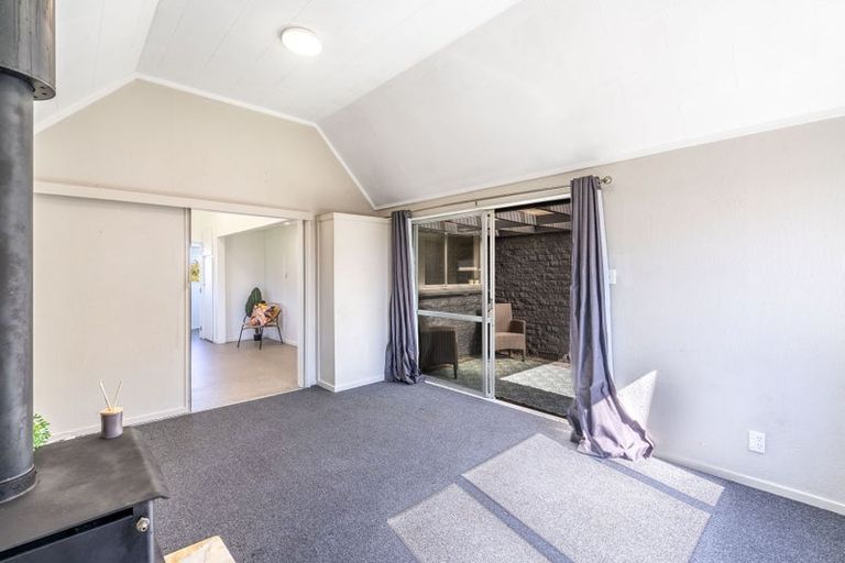 Photo of property in 626 Bluff Highway, Clifton, Invercargill, 9812