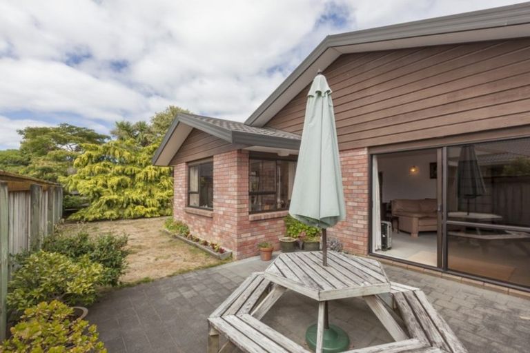 Photo of property in 44 Cedar Drive, Paraparaumu Beach, Paraparaumu, 5032