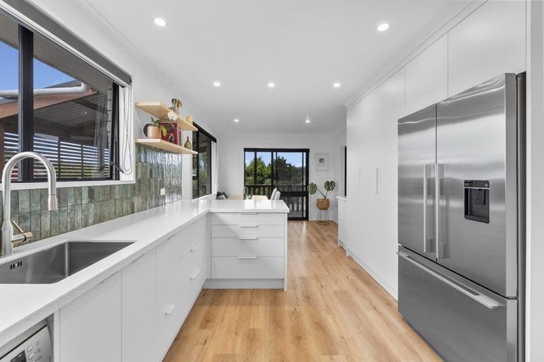 Photo of property in 8 Clariton Avenue, Green Island, Dunedin, 9018