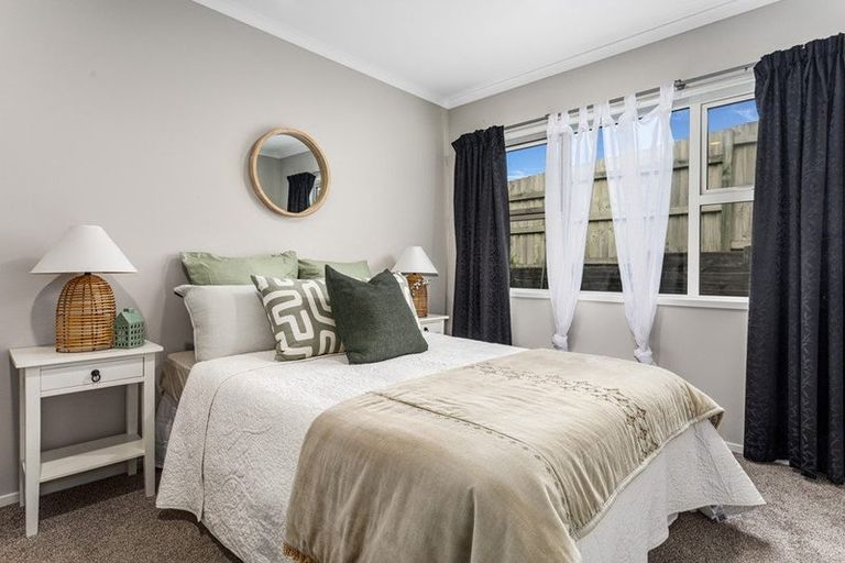 Photo of property in 6 Omega Place, Coastlands, Whakatane, 3120