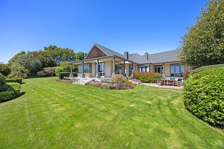 Photo of property in 3 Watlings Place, Kennedys Bush, Christchurch, 8025
