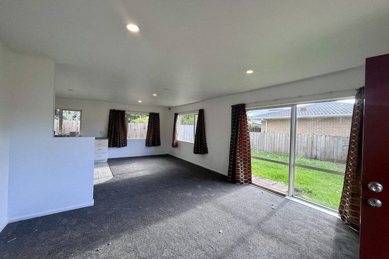 Photo of property in 1/331 Massey Road, Mangere East, Auckland, 2024