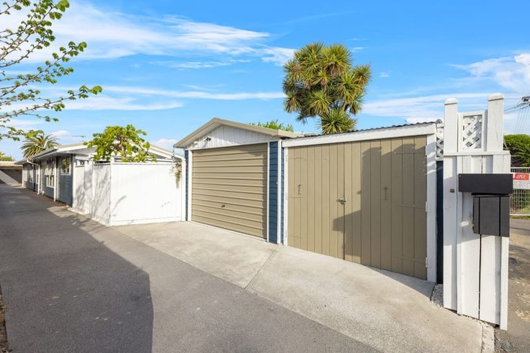 Photo of property in 237 Estuary Road, South New Brighton, Christchurch, 8062