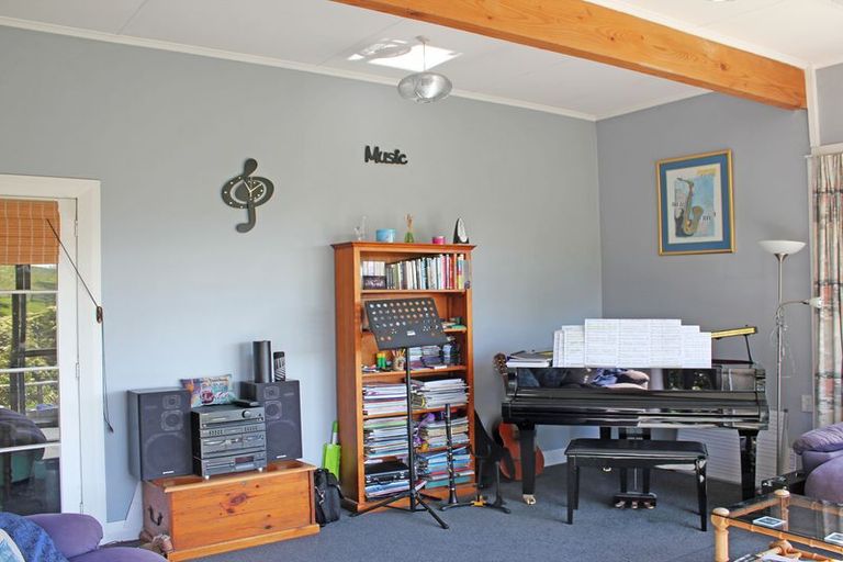 Photo of property in 7 Solway Street, Holmes Hill, Oamaru, 9401