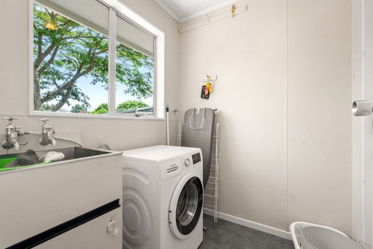 Photo of property in 10 Reading Street, Greytown, 5712