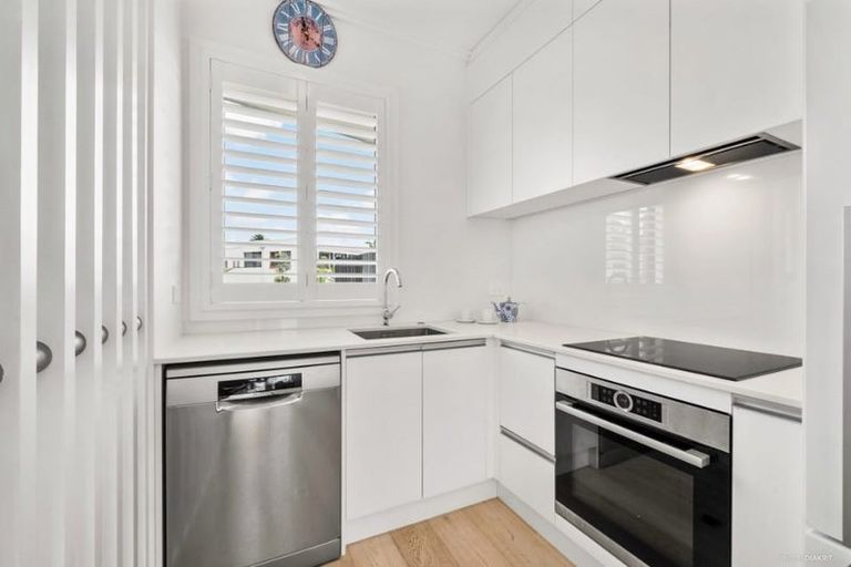 Photo of property in 8 Marine Parade, Hobsonville, Auckland, 0616