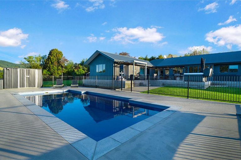 Photo of property in 538 Whangaripo Valley Road, Whangaripo, Wellsford, 0972