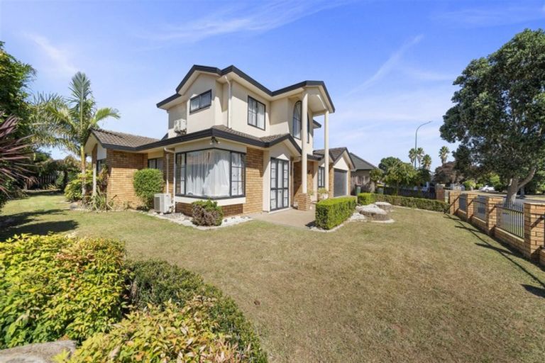Photo of property in 40 Longford Park Drive, Takanini, 2112