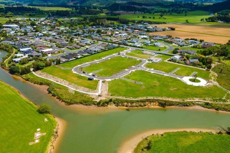 Photo of property in 38 Ferry Road, Waipu, 0510