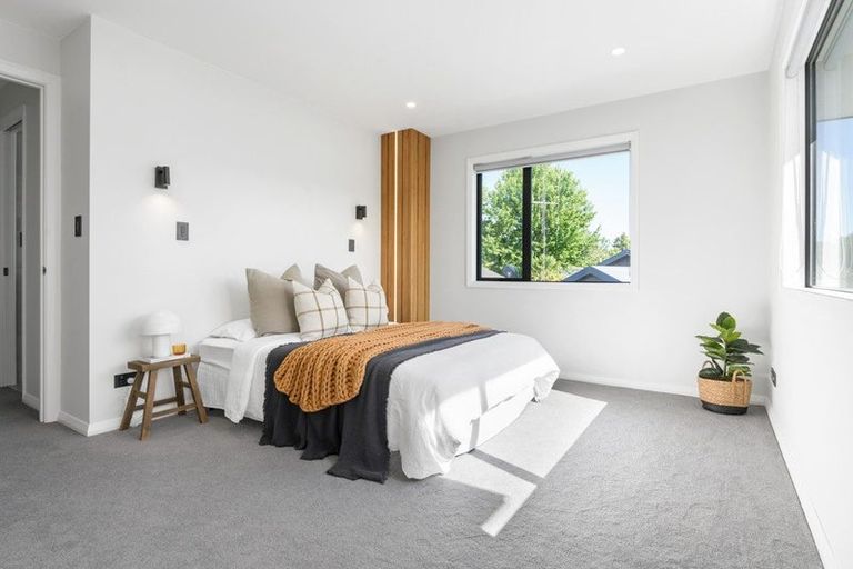 Photo of property in 64u3 Banbury Crescent, Fairfield, Hamilton, 3214