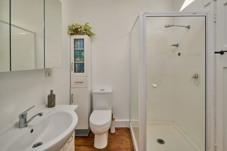 Photo of property in 191 Knights Road, Hutt Central, Lower Hutt, 5011