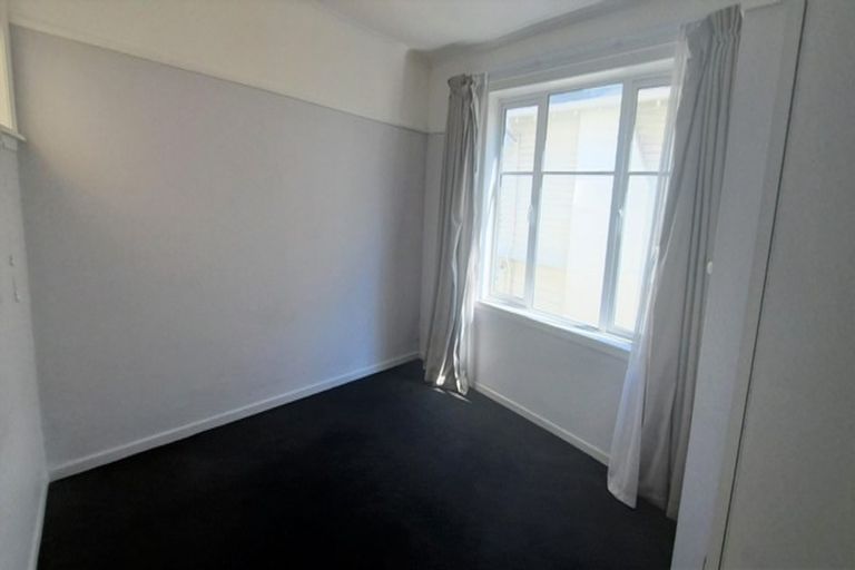 Photo of property in 34f5 Hawkestone Street, Thorndon, Wellington, 6011