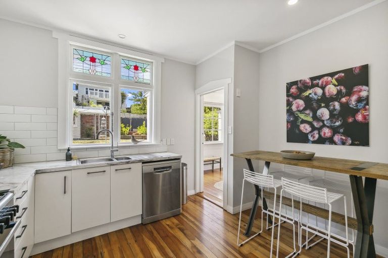 Photo of property in 175 Coutts Street, Rongotai, Wellington, 6022