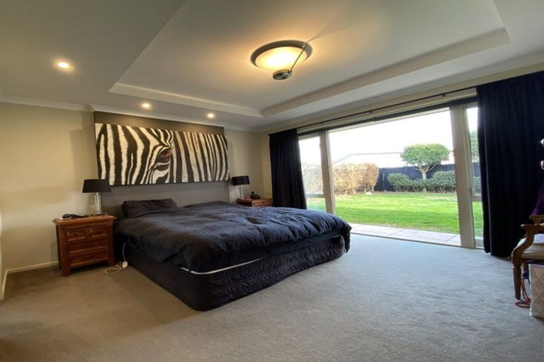 Photo of property in 23 Globe Bay Drive, Templeton, Christchurch, 8042