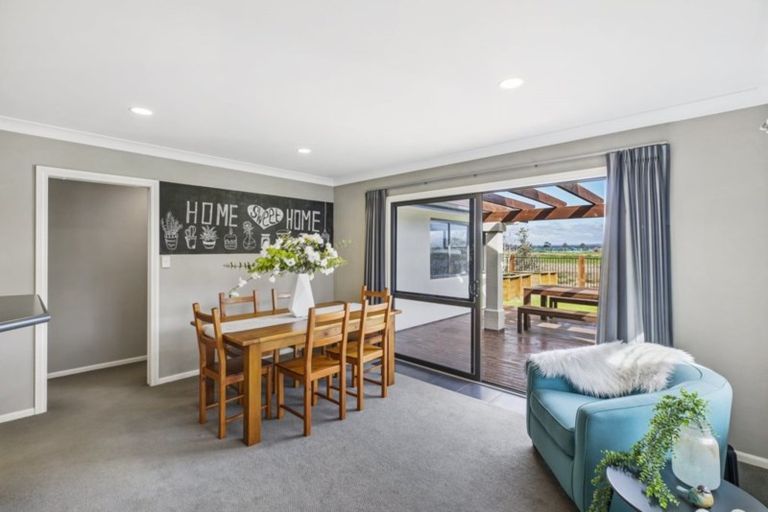 Photo of property in 5 Shaun Close, Papamoa Beach, Papamoa, 3118