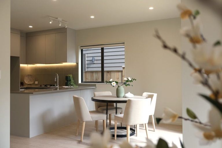 Photo of property in 46d Tiroroa Avenue, Te Atatu South, Auckland, 0610