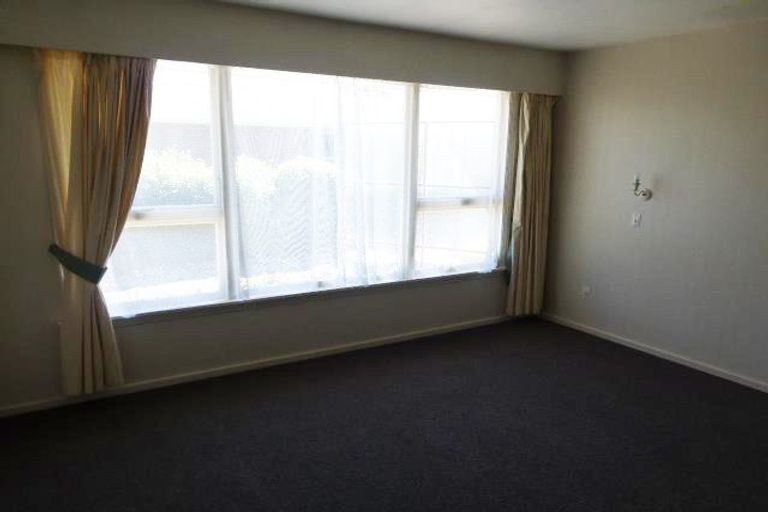 Photo of property in 2/314 Avonhead Road, Avonhead, Christchurch, 8042