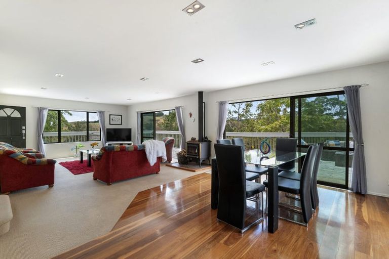 Photo of property in 585 Inland Road, Helensville, 0875