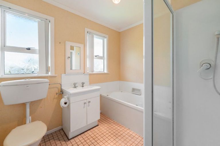 Photo of property in 212 Milson Line, Milson, Palmerston North, 4414