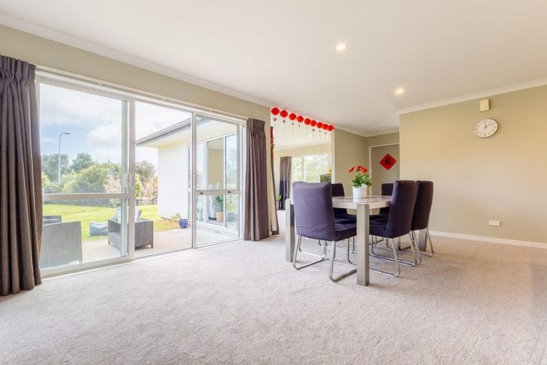 Photo of property in 10 Tamihana Street, Otaki, 5512