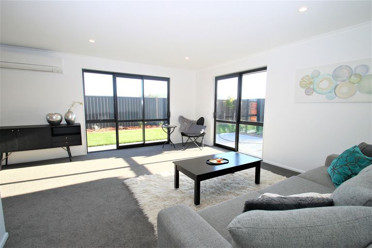 Photo of property in 8 Silverview Place, Mosgiel, 9024