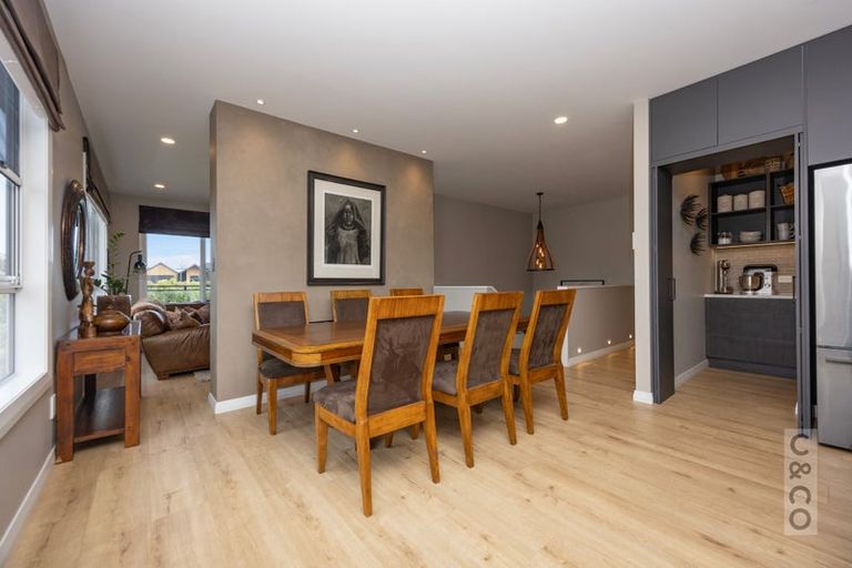 Photo of property in 61 Pitoitoi Drive, Riverhead, 0820